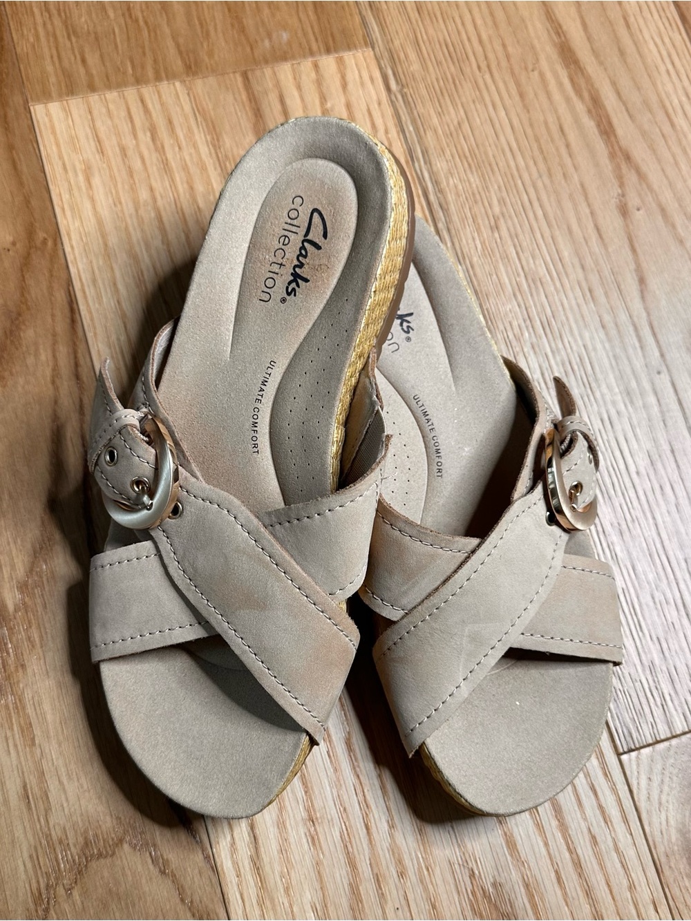 Clarks Collection Leather Slide Sandals Reileigh May Beige Size 7.5 EUC